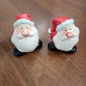 Santa salt & pepper Shaker set